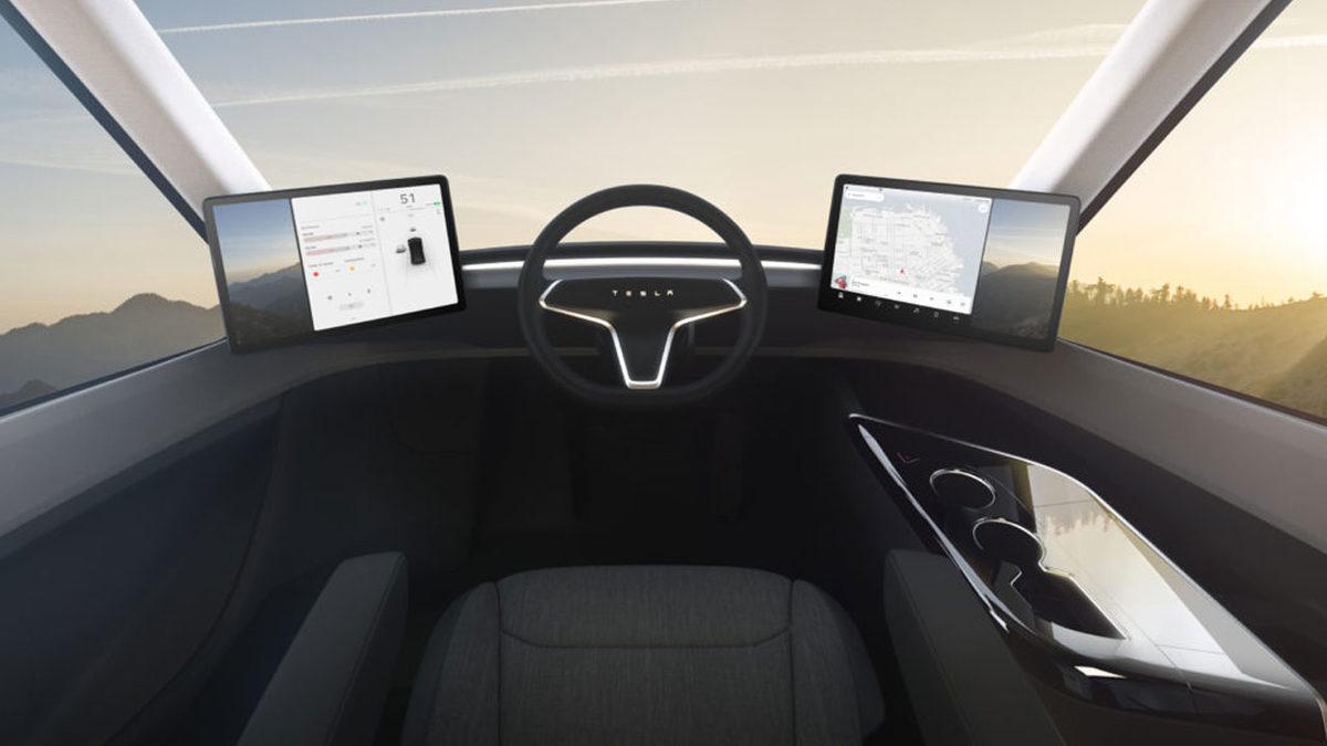 Gelecekten Gelmiş Gibi Görünen Tesla Semi ile Günümüz Kamyonları Yan Yana Geldi