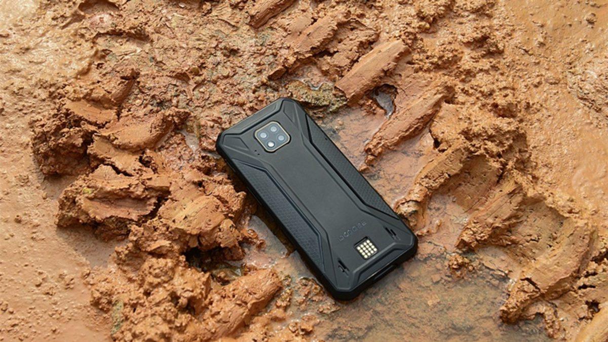 Tank Kadar Sağlam Telefon Doogee S95 Pro Tanıtıldı: İşte Fiyatı ve Özellikleri