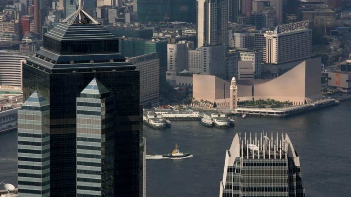 Dünyanın En Pahalı Park Yeri, Hong Kong’da İnanılmaz Bir Fiyata Satıldı