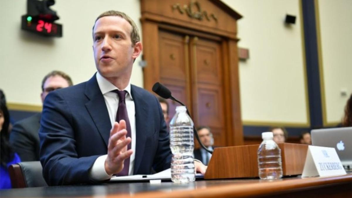 Mark Zuckerberg, Meclis Toplantısında Gelen Sorular Karşısında Tökezledi