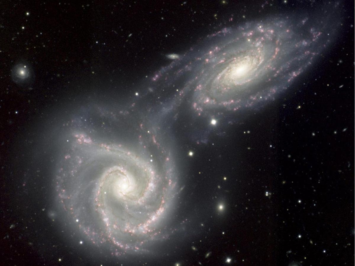 Bilim İnsanları “Yanlışlıkla” Bir Canavar Galaksi Keşfettiler (Video)