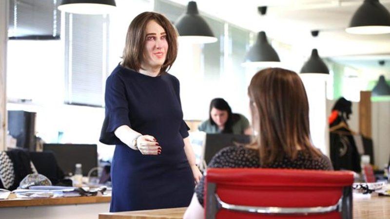 Ofis Çalışanlarının 20 Yıl Sonra Ne Hale Geleceklerini Gösteren Korkunç Model