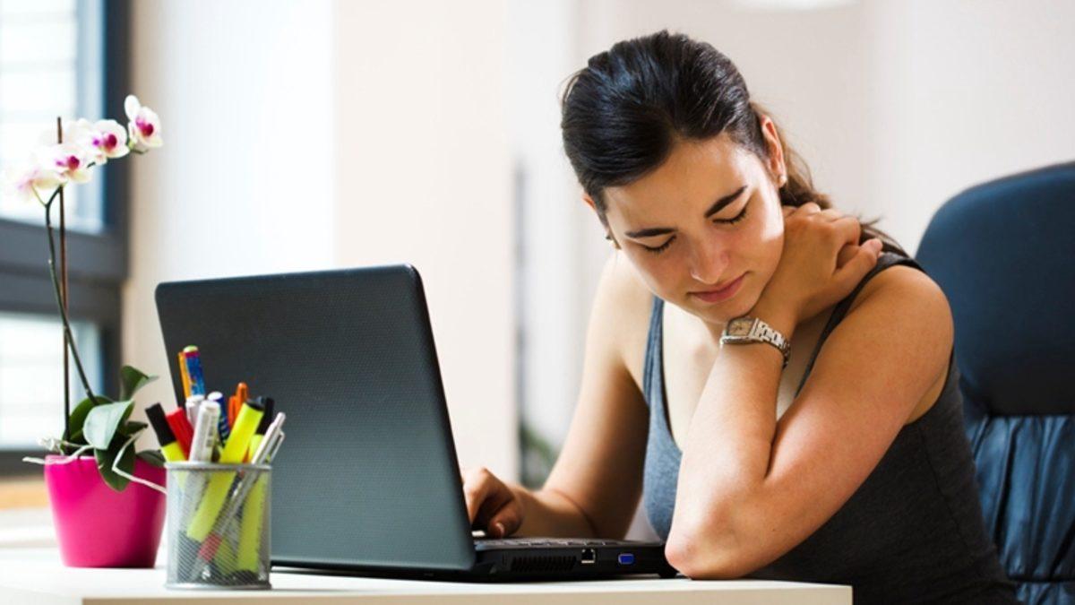 Boyun Ağrınızın Oturmanızla Hiçbir İlgisi Yok: İşte Asıl Sebebi