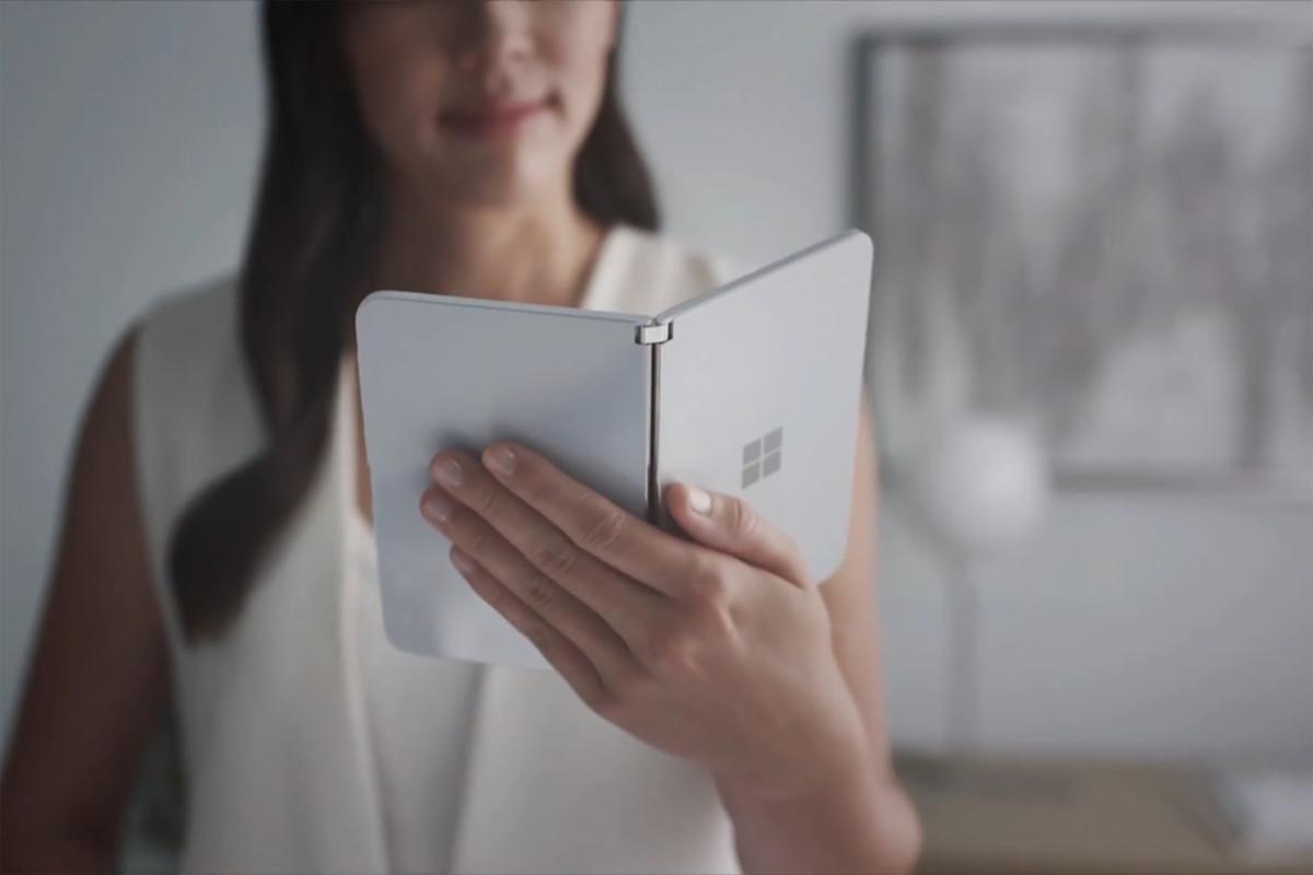 Microsoft Neden Akıllı Telefon Üretmeye Geri Döndü?