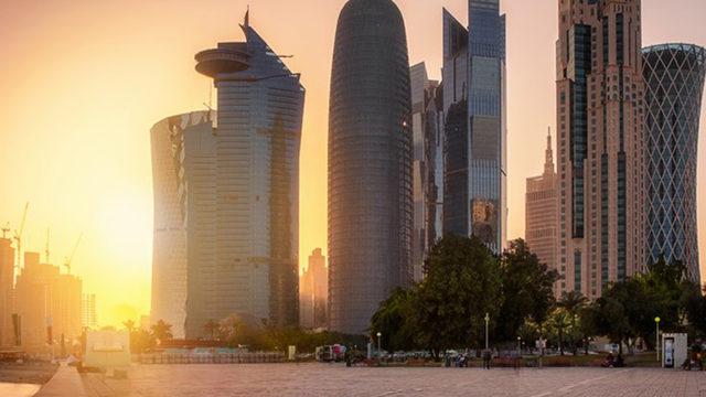 Katar, Dayanılmaz Sıcaklıklara Karşı Dış Mekanlara da Klima Kuruyor