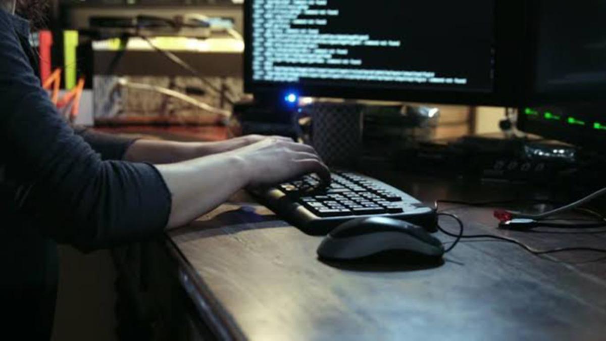 Hackerların 1986 Yılında Yayınladığı İsyan Dolu Manifesto