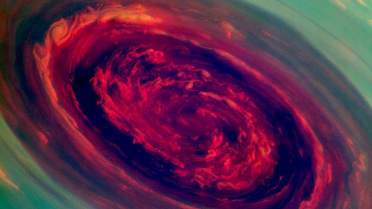 Bilim İnsanları, Satürn’ün Yüzeyinde Yeni Bir Fırtına Tipi Keşfetti