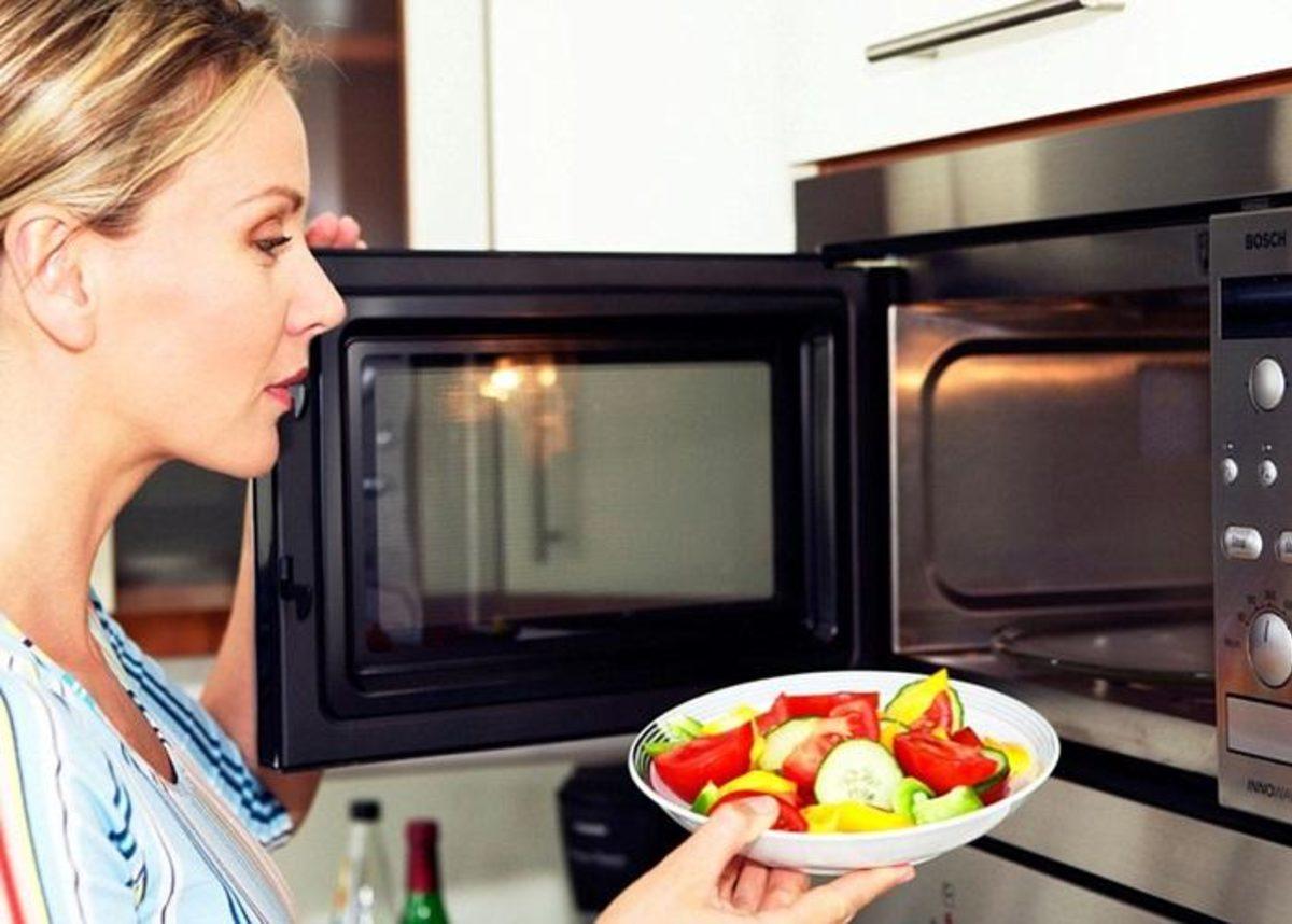Mikrodalga Fırınların Yakınında Durmak Güvenli midir?