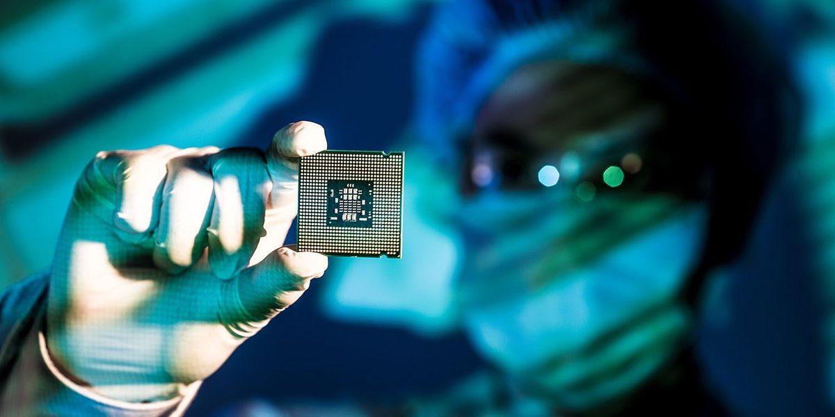 AMD’ye Karşı Güç Kazanmak İsteyen Intel, 10 nm İşlemciler İçin Yeni Fabrika Açıyor