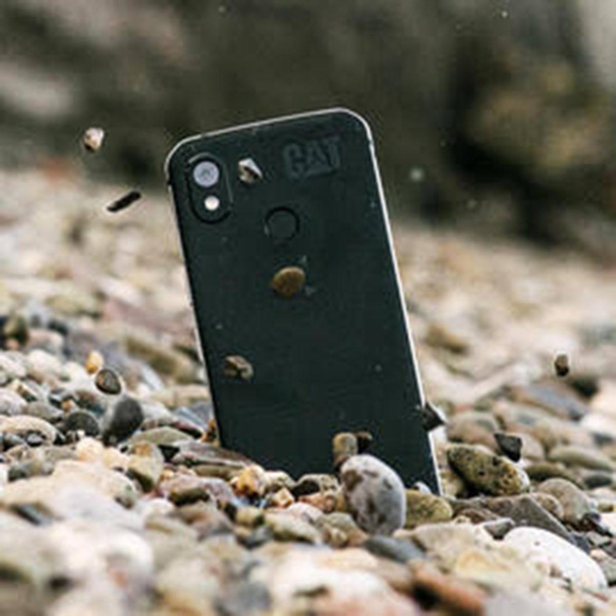 Caterpillar, Tank Gibi Sağlam Akıllı Telefonu S52’yi Duyurdu: Fiyatı ve Özellikleri