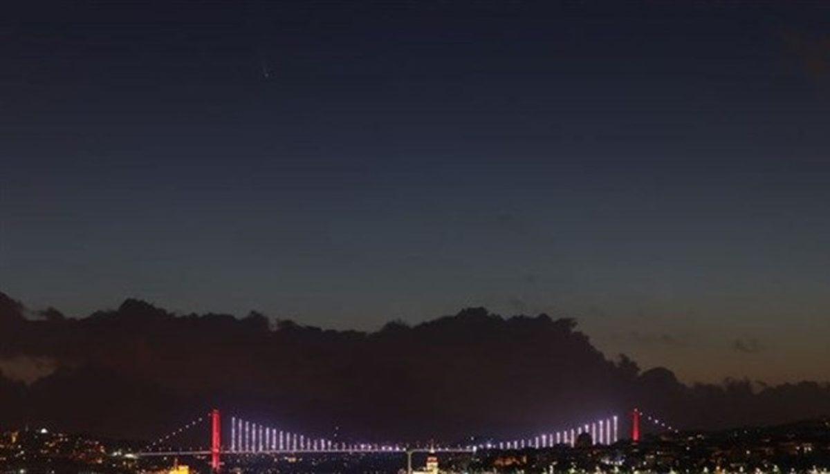 Çeyrek Asrın En Parlak Kuyruklu Yıldızı ’Neowise’, İstanbul ve Van’da Görüldü