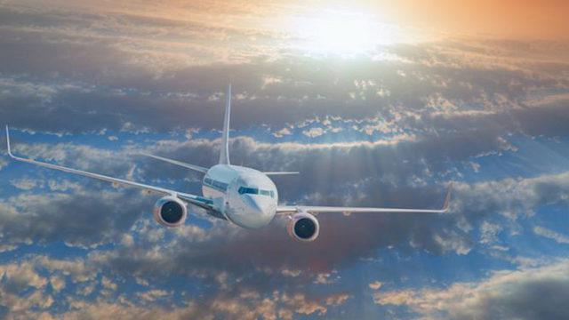 Uçak Yolculukları Batıya Giderken mi Daha Kısa Sürer, Doğuya Giderken mi?