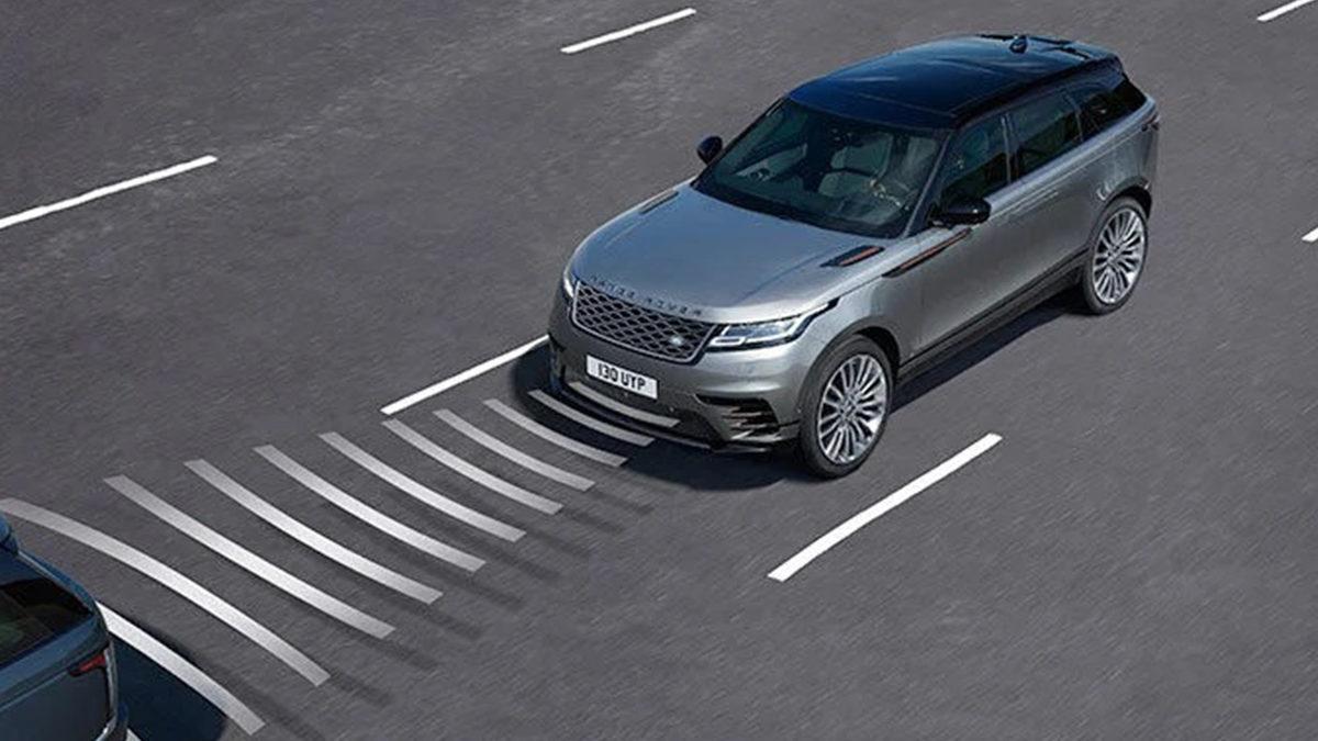 Agresif Tasarımıyla Dikkat Çeken Range Rover Velar’ın Özellikleri ve Fiyat Listesi