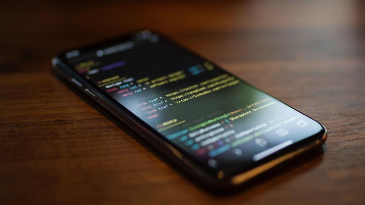 Google, Android 11 İçin Kablosuz Hata Ayıklama Aracı Geliştiriyor