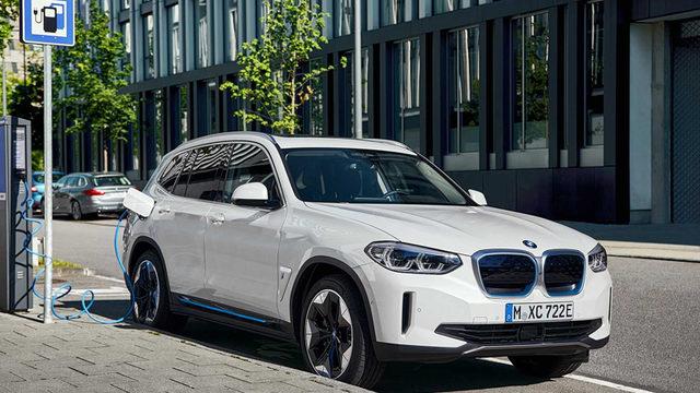 BMW, Elektrik Motorlu İlk Crossover Modeli iX3’ü Duyurdu