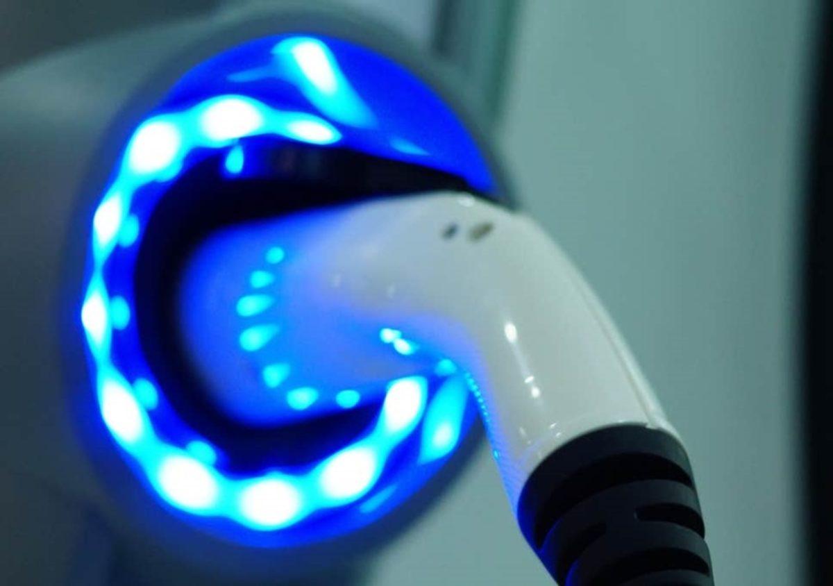 Elektrikli Otomobillerde Şarj Derdini Neredeyse Yok Edecek Pil Teknolojisi