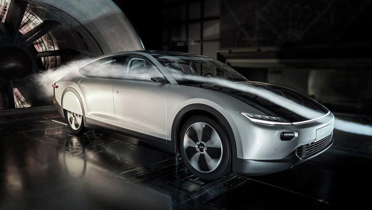 Güneş Enerjili Bir Otomobil, Dünyanın En Aerodinamik Otomobili Rekorunu Kırdı (Video)