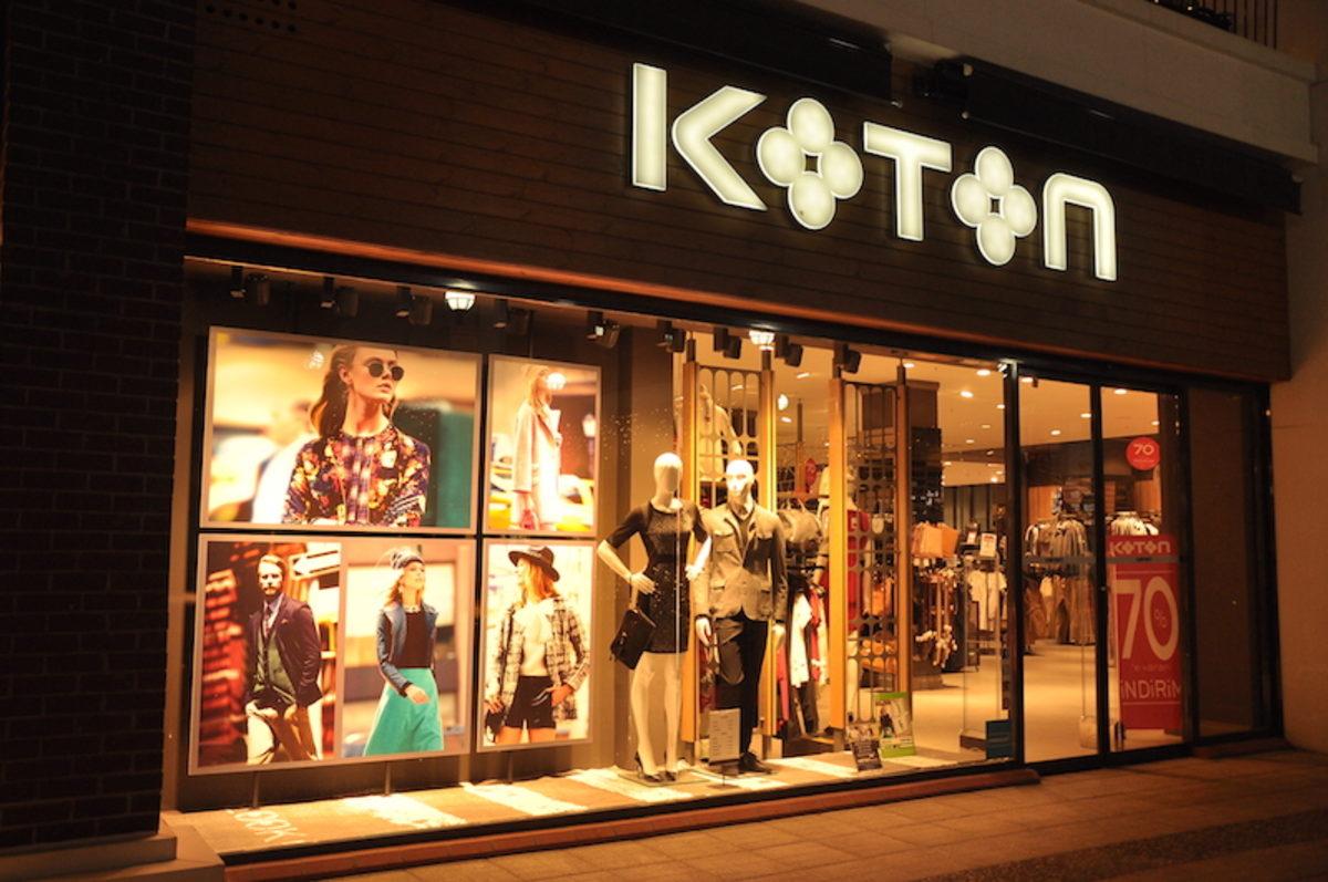 Koton, Mağaza Çalışanını ’Like’ Yüzünden İşten Çıkardı (Açıklama da Geldi)