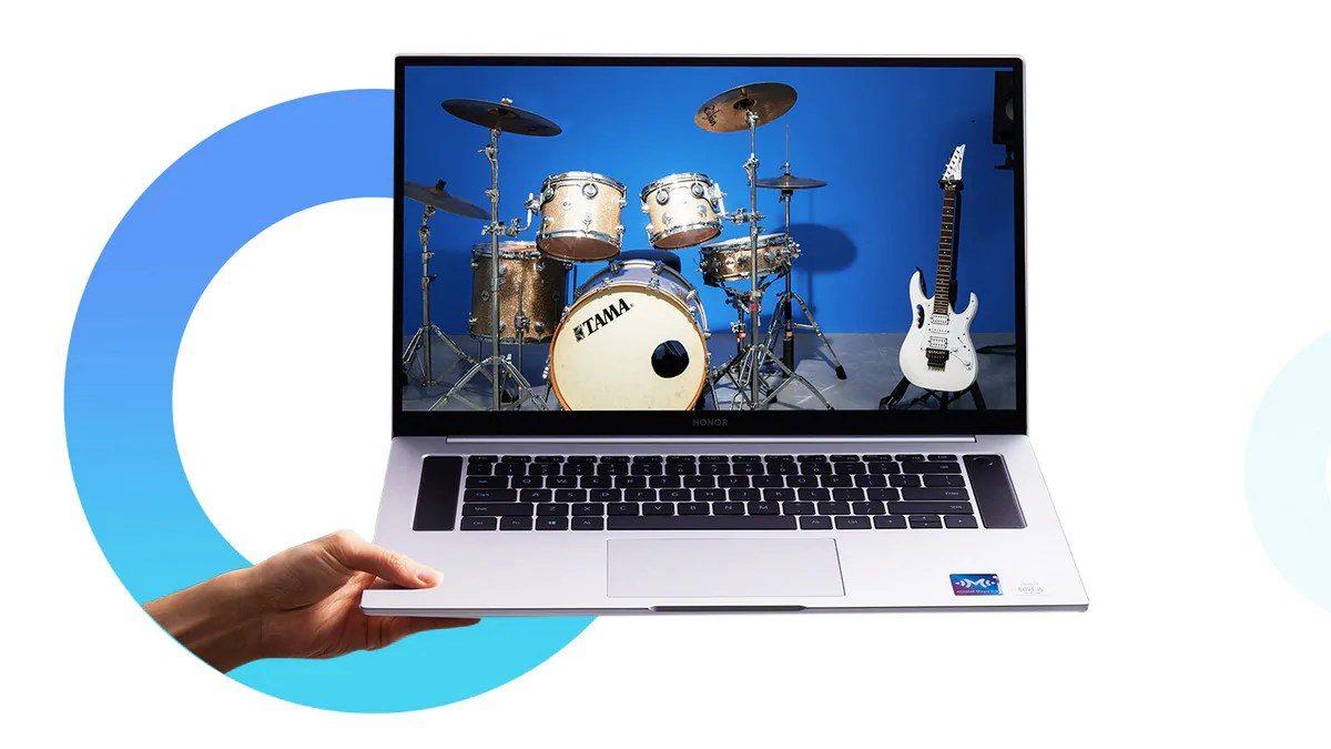 Honor, AMD Ryzen 4000H İşlemcili Yeni Dizüstü Bilgisayarı MagicBook Pro’yu Duyurdu