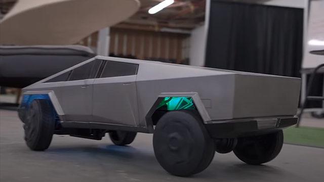 Bir YouTuber, Tesla Cybertruck’ın Sevimli Uzaktan Kumandalı Modelini Yaptı