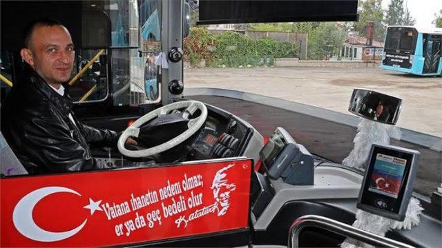 Google, Bulduğu Cüzdanları Sahiplerine Teslim Eden Şoförü ’Salak Şoför’ Yaptı