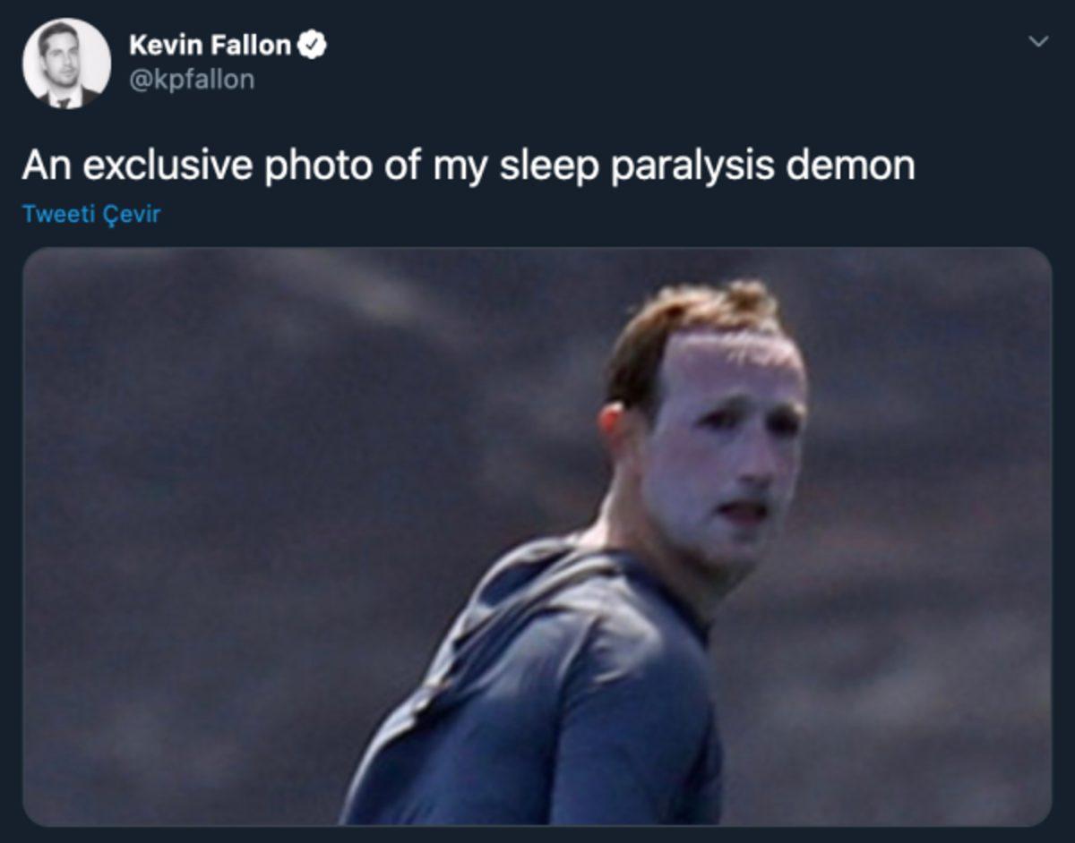 Mark Zuckerberg Güneş Kremini Fazla Kaçırınca Sosyal Medyanın Diline Düştü