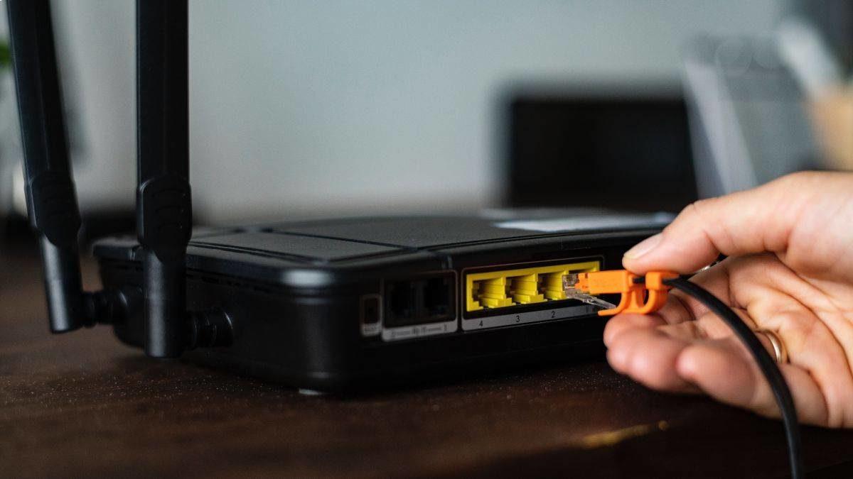 İnternet Bağlantısında Kullanılan Router Nedir, Ne İşe Yarar?