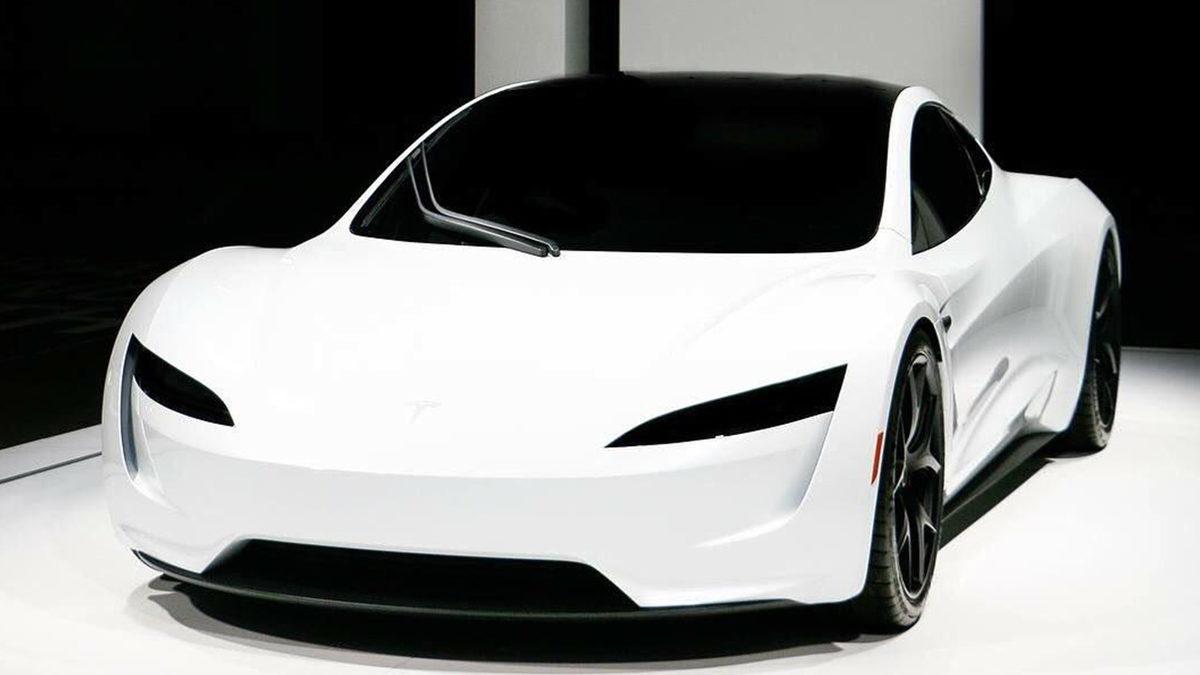Henüz Piyasaya Sürülmeyen Tesla Roadster’ın Özellikleri ve Fiyatı