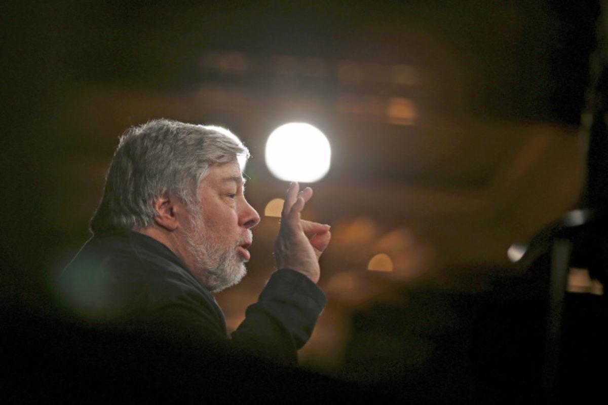 Steve Wozniak, Google’ı YouTube Dolandırıcıları Yüzünden Dava Etti