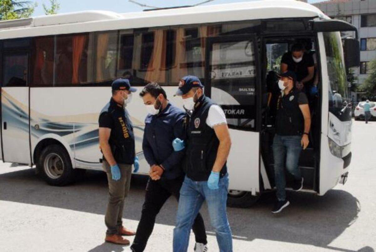 Kendini Arama Motoru Çalışanı Olarak Tanıtan Dolandırıcılar 1 Milyon TL Kazanç Elde Etti