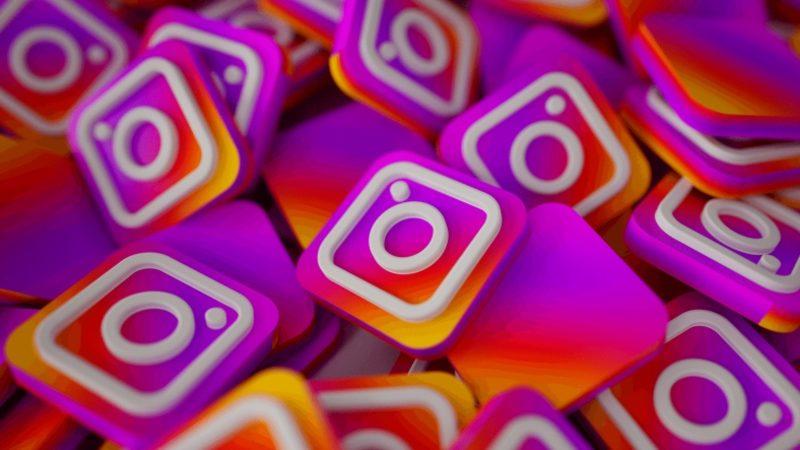 iOS 14 Cihazlarda Kamera Açık Uyarısına Neden Olan Instagram Hatası Bulundu