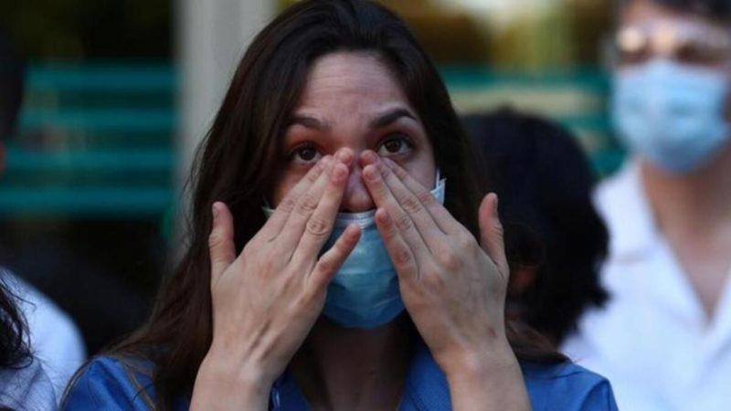 Portekiz’de Covid-19 Virüsünü Etkisizleştiren Maske Üretiliyor