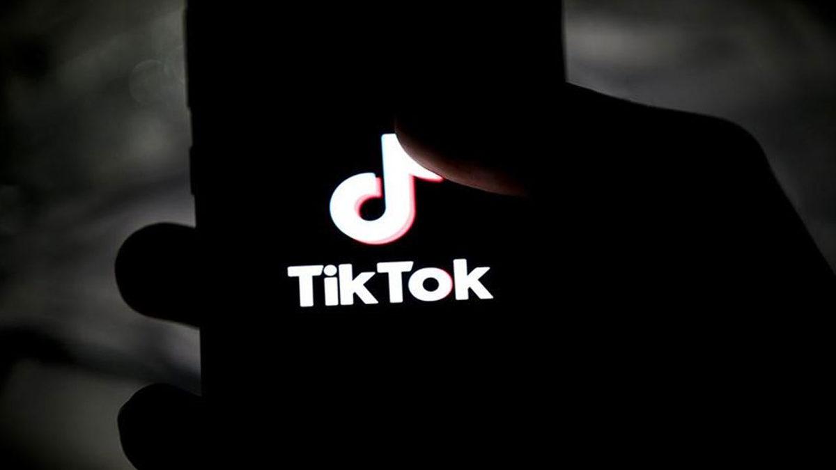 TikTok’taki Akıma Katılmak İsteyen 5 Yaşındaki Çocuk Göz Merceğinden Oldu