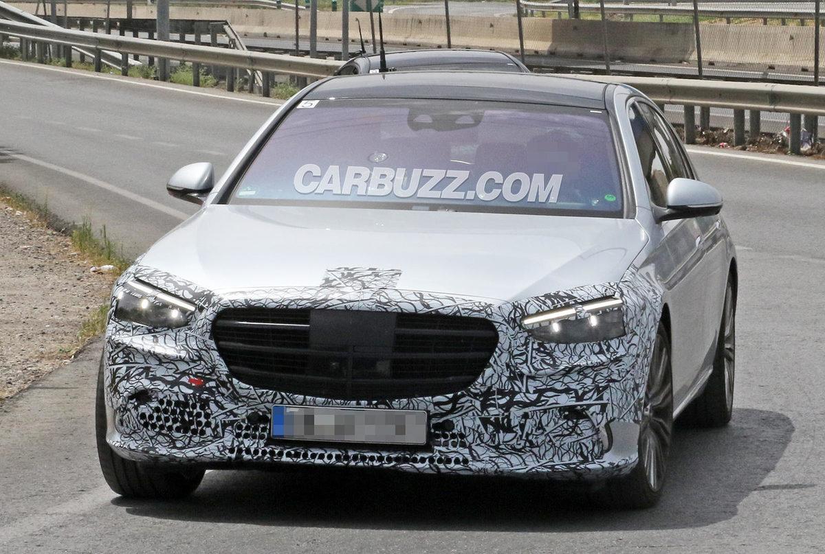 Yeni Mercedes-Benz S-Class, Yolcu Güvenliği Konusunda Çıtayı Arşa Çıkaracak