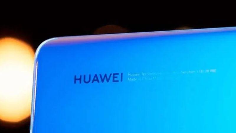 Huawei Mate 40 Serisinin Çerçevesi ve Ekran Detayları Ortaya Çıktı