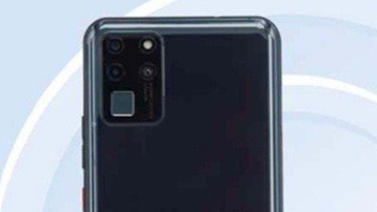 DOOV’un Yeni Telefonunun Parmak İzi Okuyucusu, Garip Bir Konuma Yerleştirildi