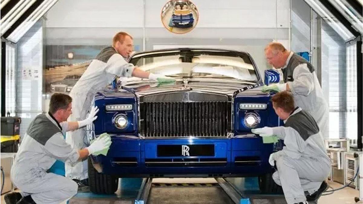 Rolls Royce Marka Arabalar Neden Bu Kadar Pahalı?