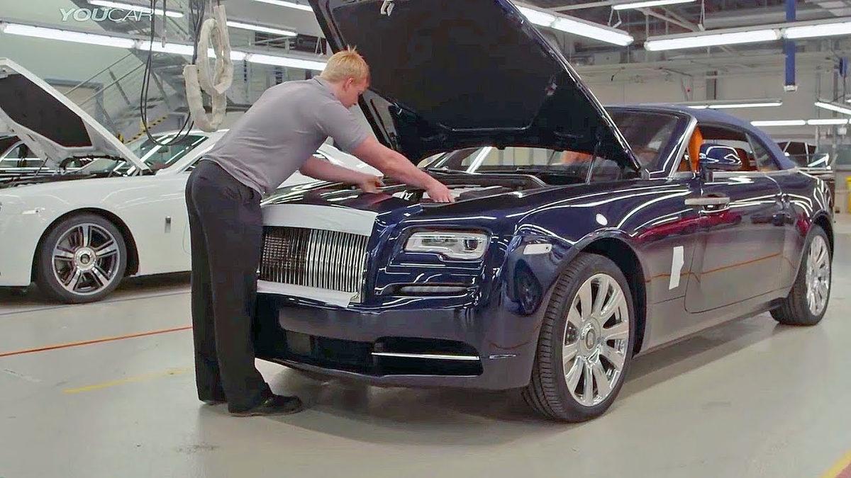 Rolls Royce Marka Arabalar Neden Bu Kadar Pahalı?