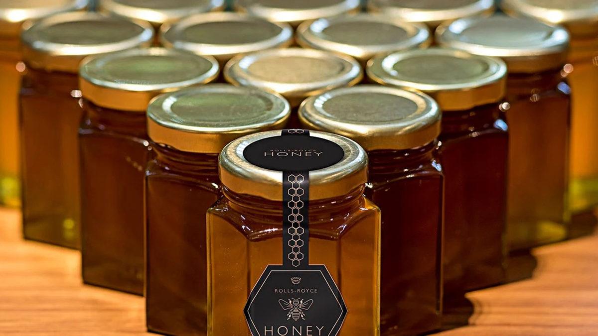 Rolls Royce Marka Arabalar Neden Bu Kadar Pahalı?