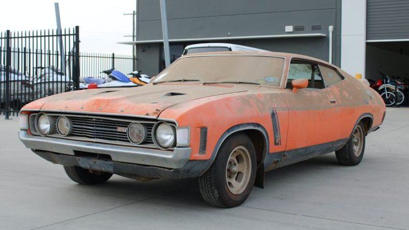 32 Yıldır Kümeste Olan 1973 Model Ford GT, 300 Bin Dolara Satıldı