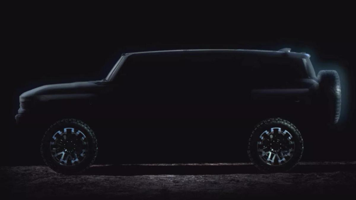 GMC Hummer’ın Elektrikli Kamyon ve SUV’undan Yeni Görüntüler Geldi