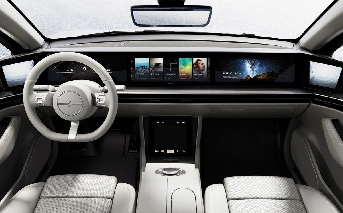 Sony, Elektrik Motorlu Konsept Aracı Vision-S’i Tokyo Sokaklarında Test Edecek (Video)