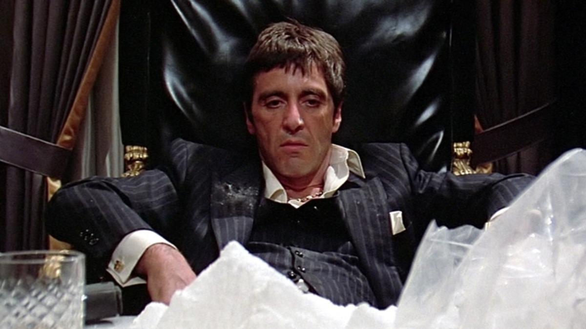 Scarface Sevenlerin Aşık Olacağı 10 Unutulmaz Film