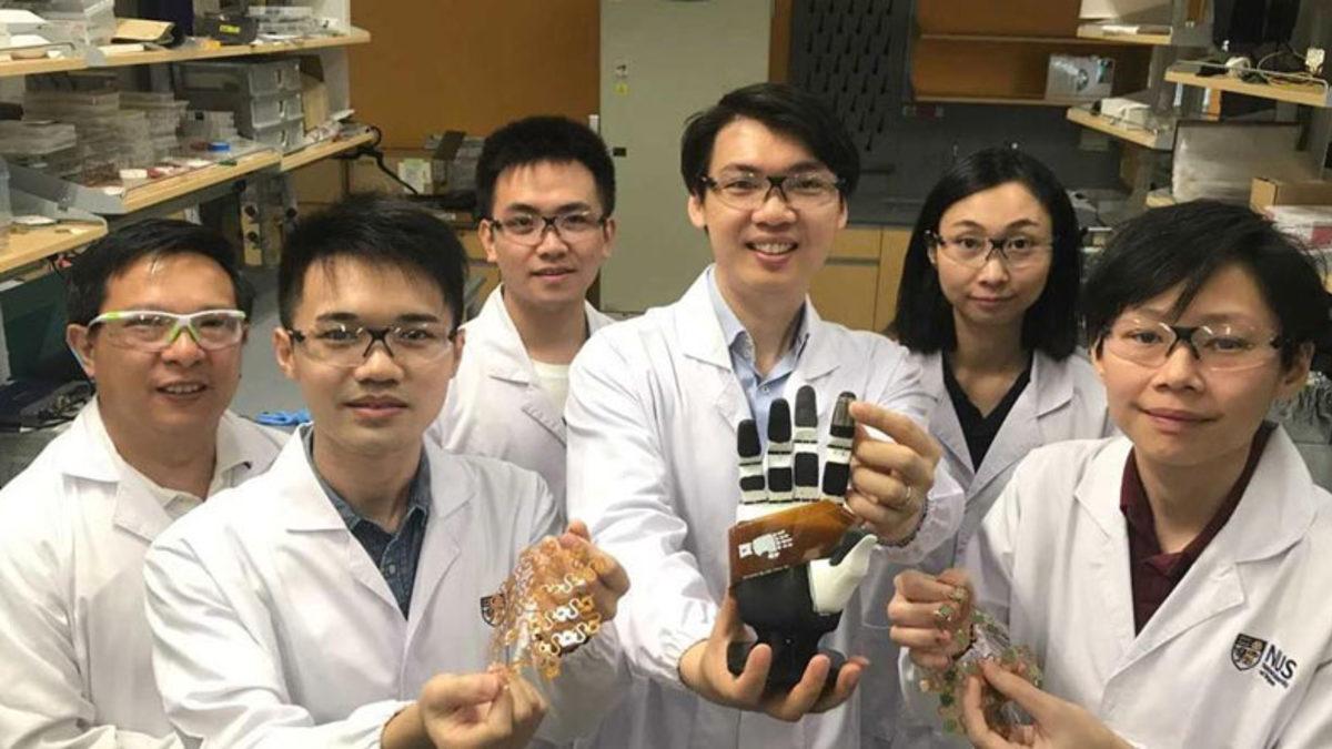 Dokunmayı İnsan Derisinden 1.000 Kat Daha Hızlı Algılayabilen Yapay Deri Geliştirildi