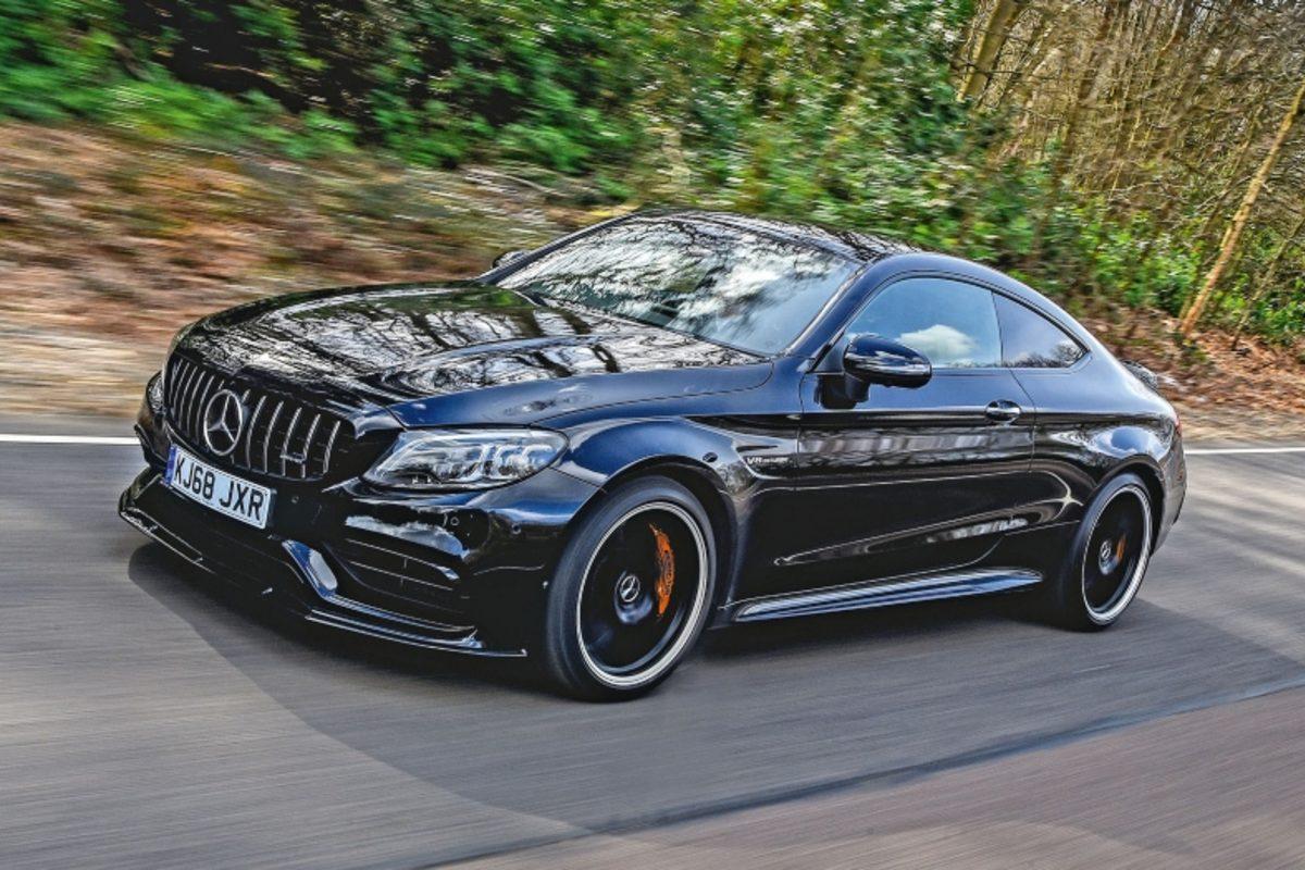Mercedes-AMG C63 Couple Black’in Tasarım Görüntüleri Ortaya Çıktı