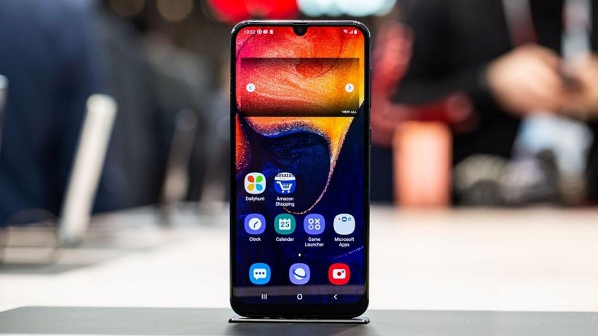 Samsung Galaxy A51’in Tasarımına Ait Görseller Ortaya Çıktı