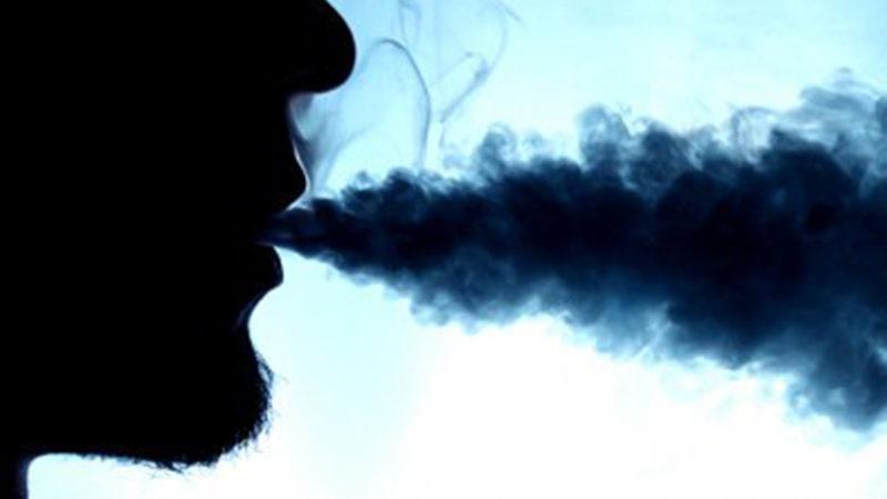 Yalnızca Beş Ay Elektronik Sigara İçen Genç Ölümle Burun Buruna Geldi