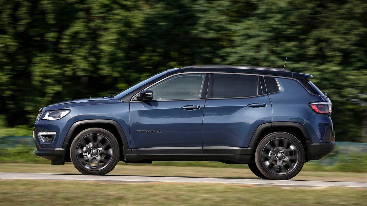 Jeep Compass, Yenilenen Modelleri ile Türkiye’de Satışa Çıktı: İşte Fiyatı