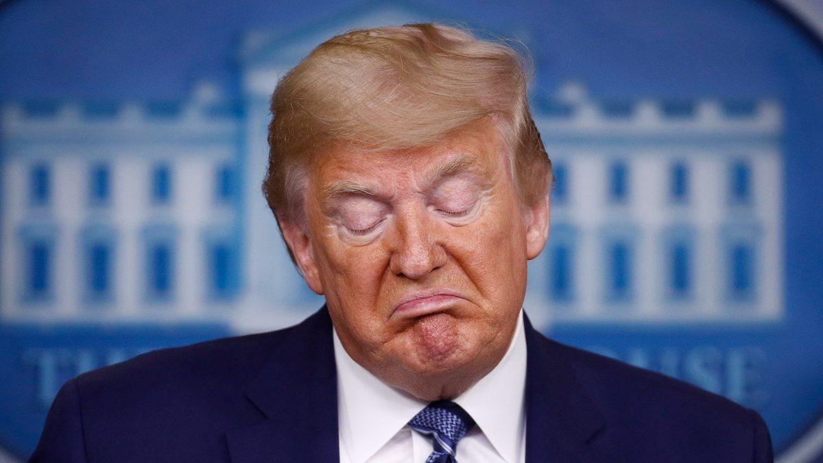 Facebook, Trump’ın Koronavirüs Açıklamasını ’Yanlış İddia’ Nedeniyle Sildi