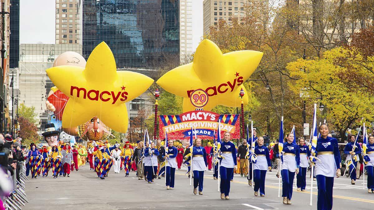 Kara Cuma İndirimleri Nedir, Black Friday Ne Zaman, Kara Cuma İsmi Nereden Geliyor?